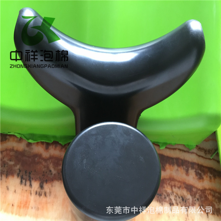 东莞聚氨酯发泡厂加工 晒纹PU自结皮制品 PU发泡公共坐垫