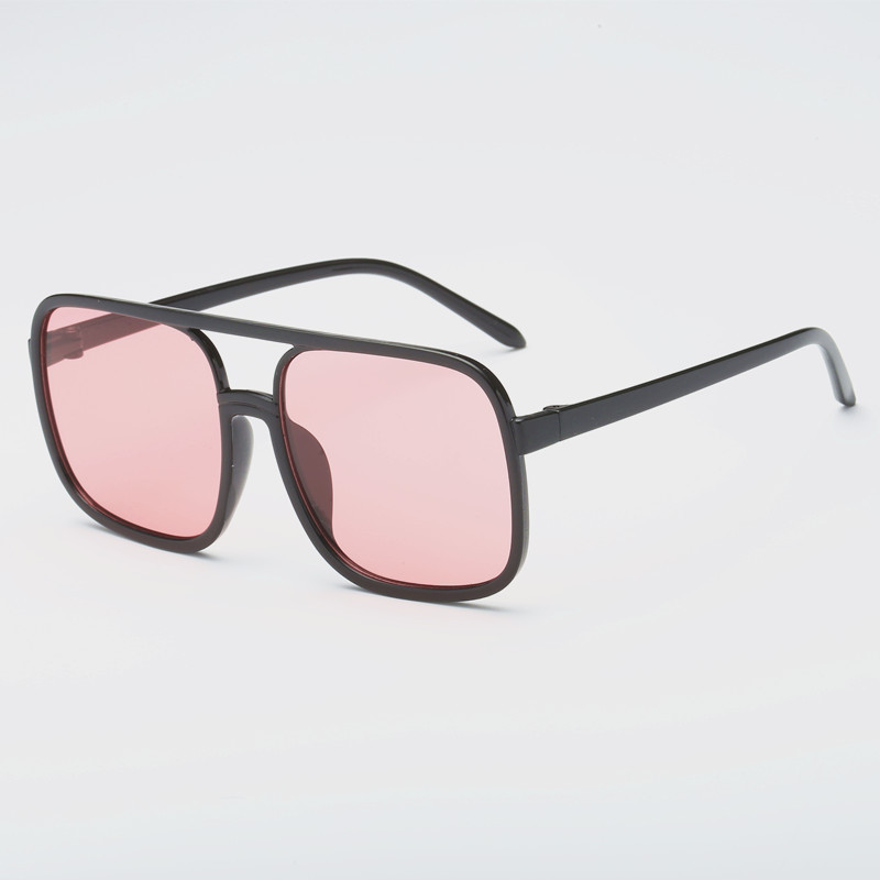 Lunettes de soleil MODE  COOL en PC - Ref 3367342 Image 1