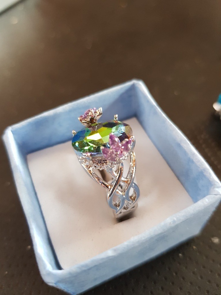 5af67133a4e76068d653d4e6-9-ori