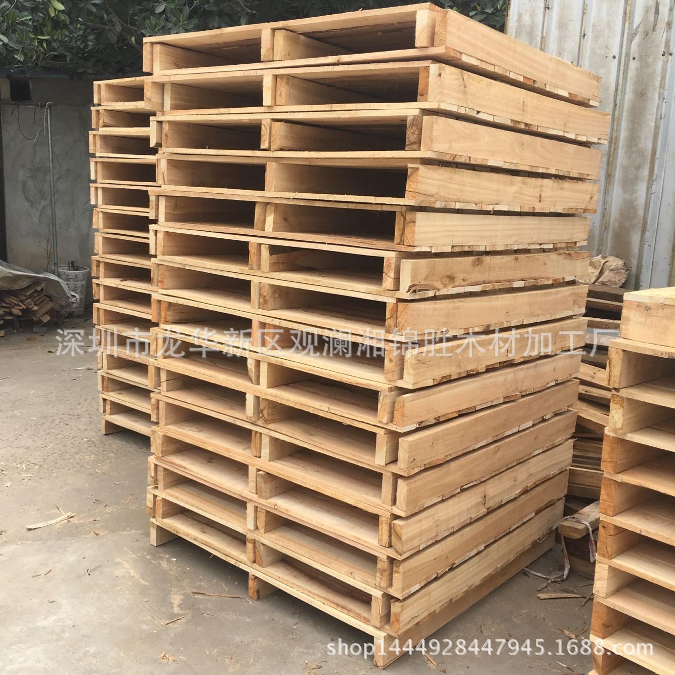现货供应包装箱木托盘 深圳消毒木托盘 坚固耐用仓库叉车木托板