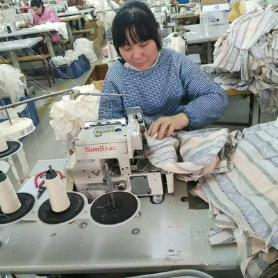 2018新款女装T恤淘工厂 实力工厂来图来样贴牌加工天猫网红合作|ru