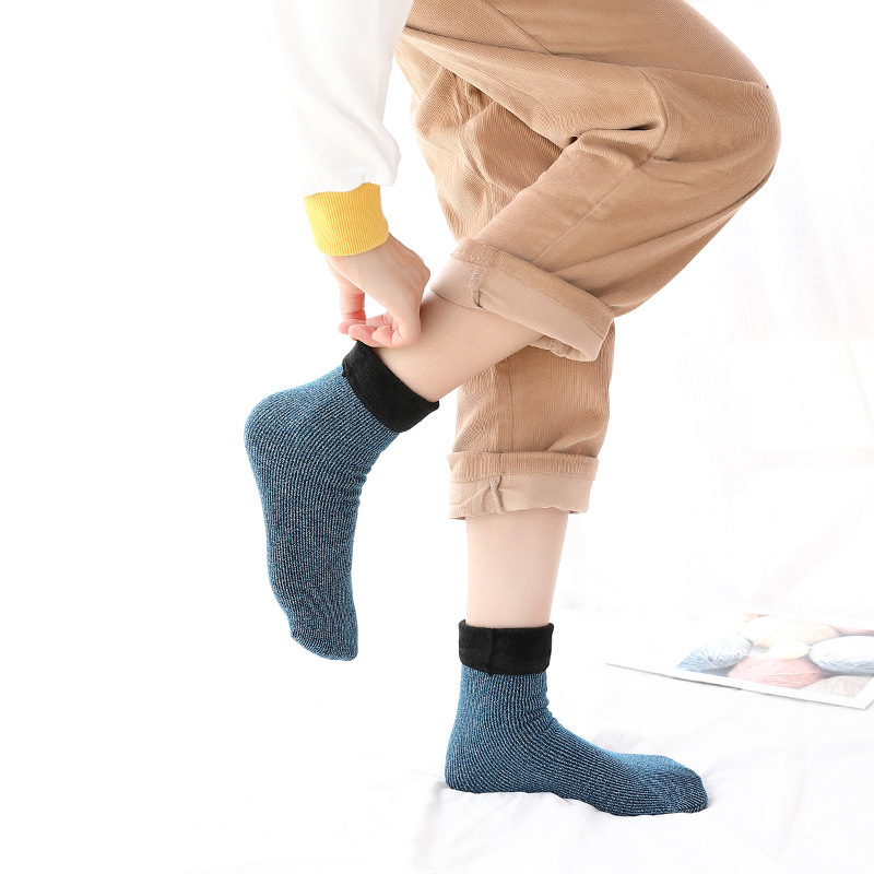 2018 Autumn and winter new pattern Silver onions Mercerized Plush thickening keep warm Cotton The snow lady Floor socks wholesale