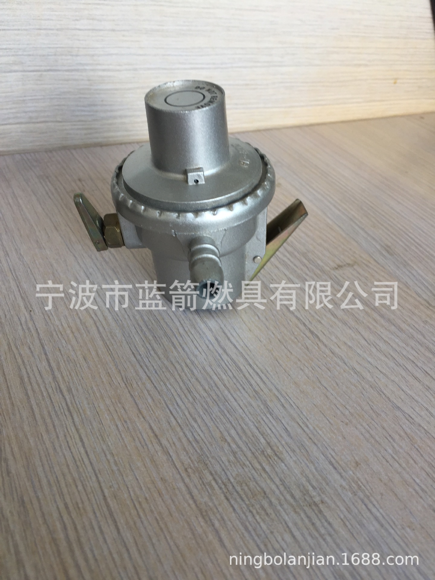 厂家直销液化气燃气减压阀 家用瓶装液化石油气 燃气减压阀大流量