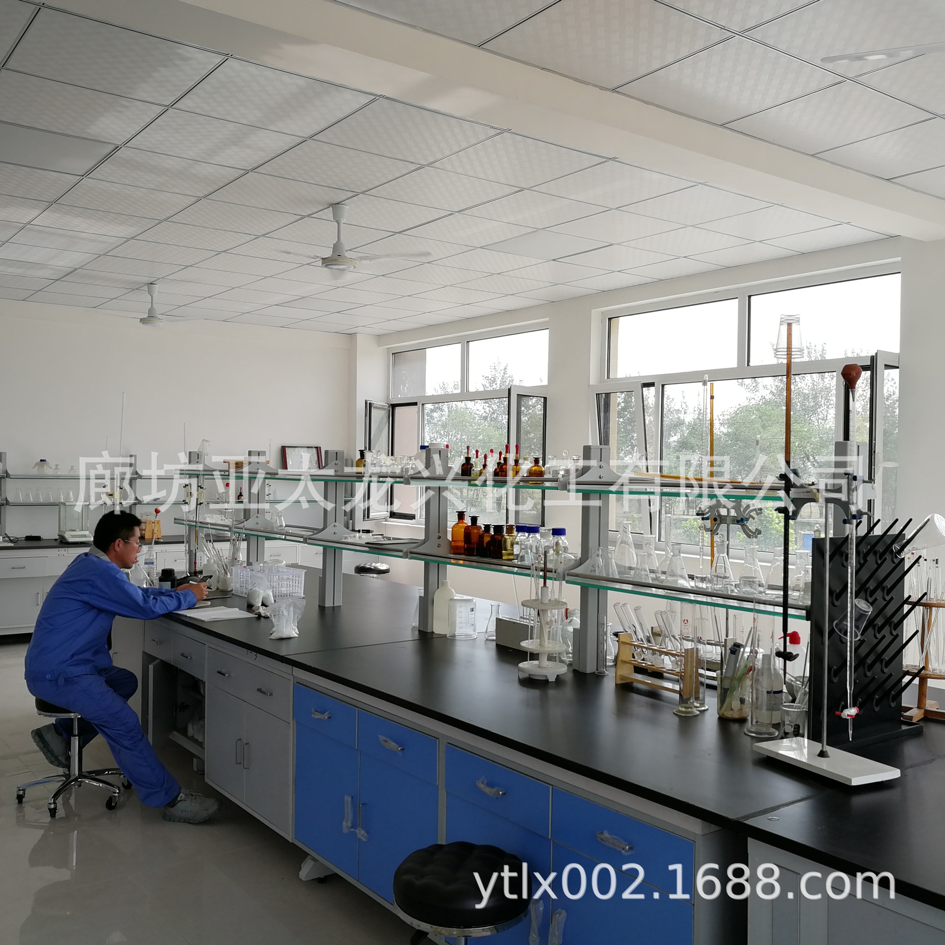 供应试剂级硫酸亚铁 高纯硫酸亚铁 分析纯硫酸亚铁 合成生产