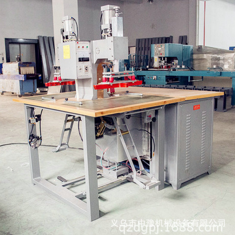 高周波皮热合机 (1)