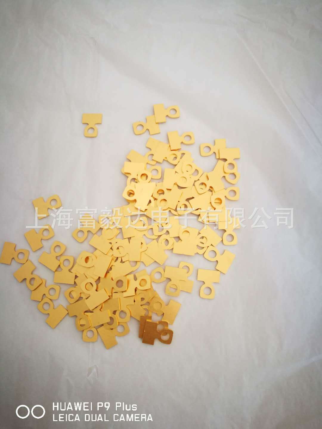 铜件铝件不锈钢件锌合金铝合金 滚镀金 镀层均匀光亮 专业电镀厂