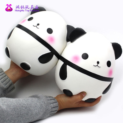 新款慢回弹玩具Squishy新品 仿真蛋糕 仿真面包PU摆件熊猫蛋panda