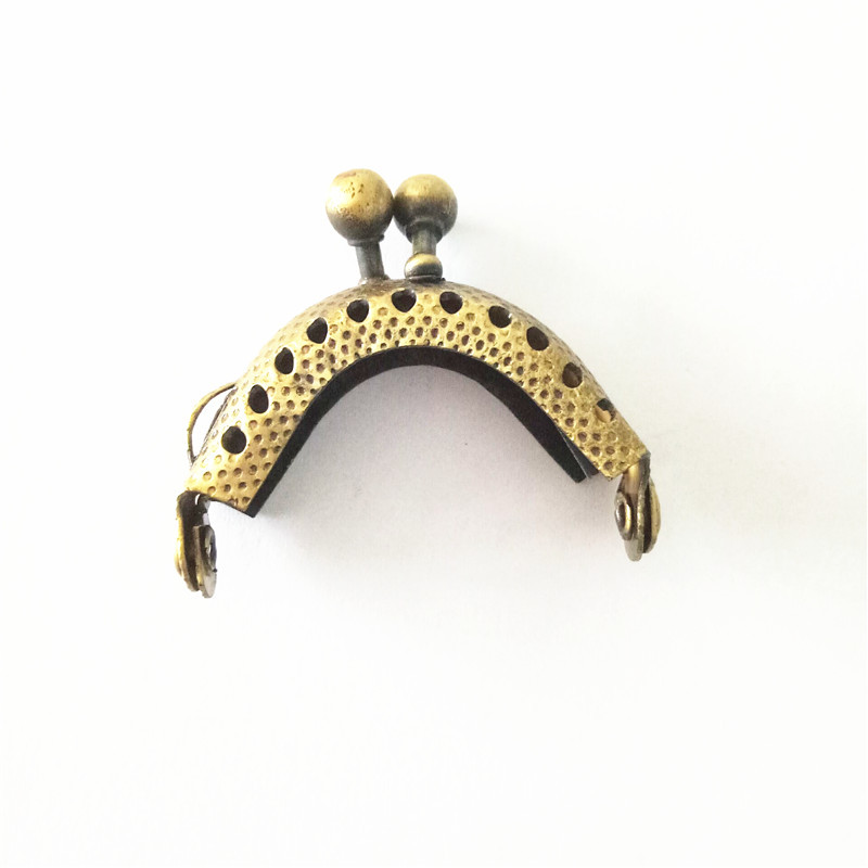 供应手袋夹 各式精品女包五金铁铰，箱包口夹冲量促销