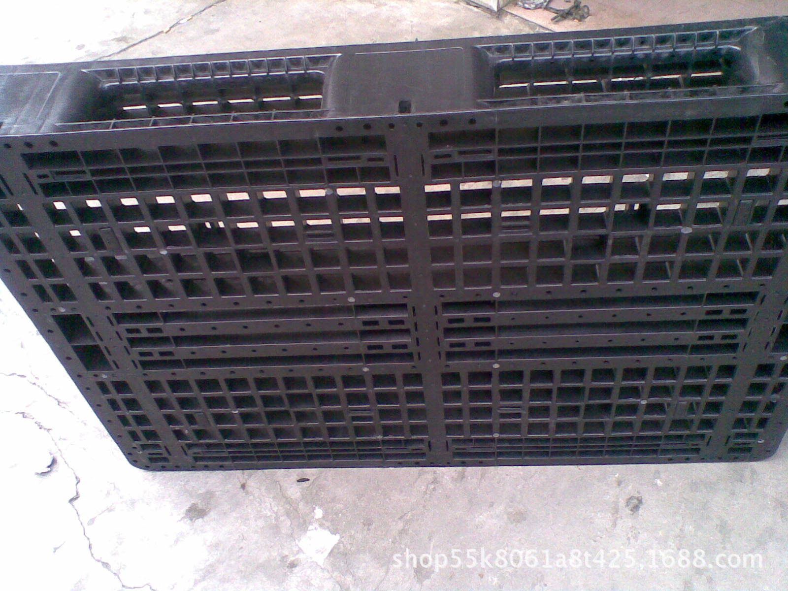 供应川字型多种规格 静电消耗材质塑料卡板 四面进叉网格货架托盘