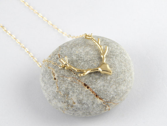 Simple Antler Necklace Christmas Elk Reindeer Pendant Necklace Female Clavicle Chain Fawn Antler Nec