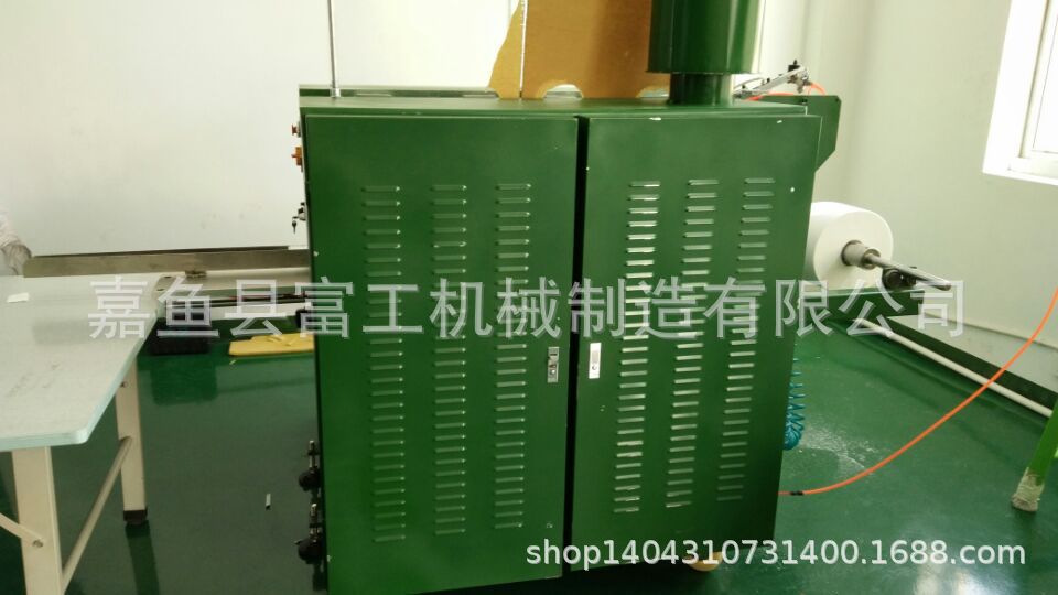 EEDDEEC7225487C04F5345E7E67D55