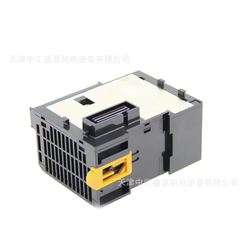 Блок электропитания CJ1W-PA205C Омрон Блок электропитания AC100-240V 25В Омрон