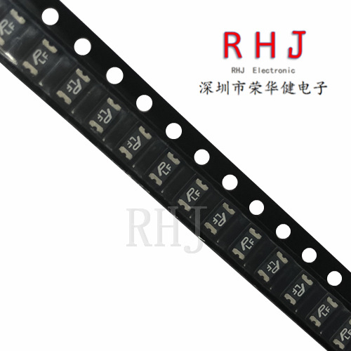 SMD1206P450SLR-Y 聚鼎贴片自恢复保险丝PPTC 1206 4.5A 原装现货
