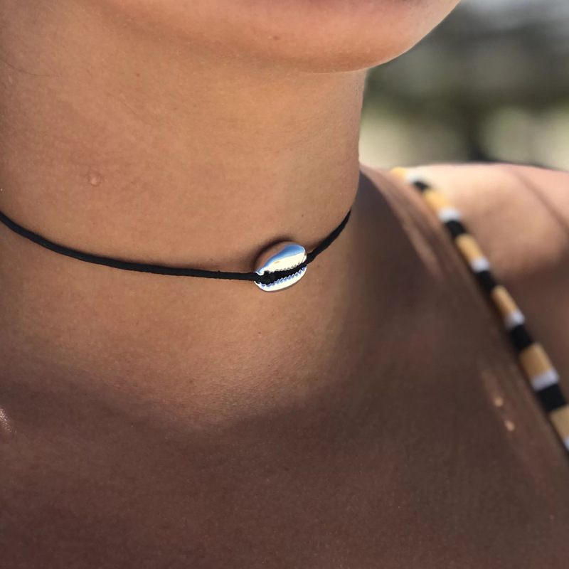 Winter short necklace