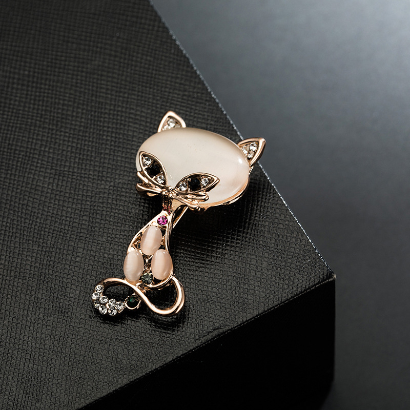 Fashion Cat Alloy Plating Rhinestones Unisex Brooches display picture 3