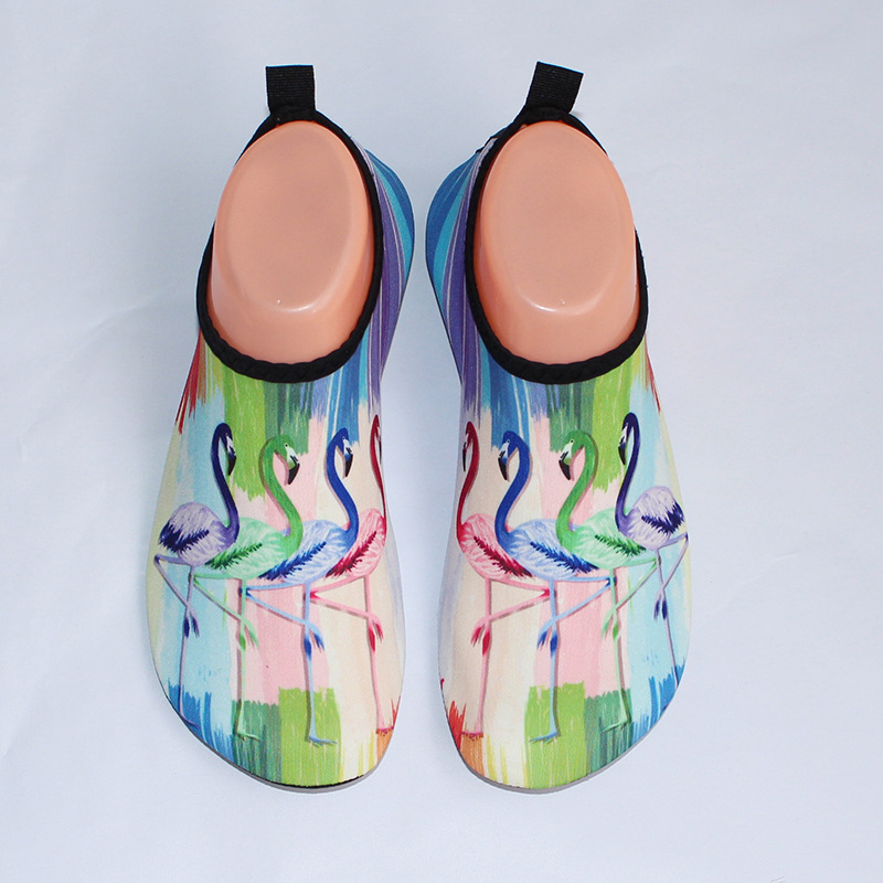 Swimming shoes men and girls