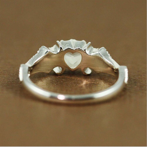 Floral Opal Heart-Shaped Ring 6