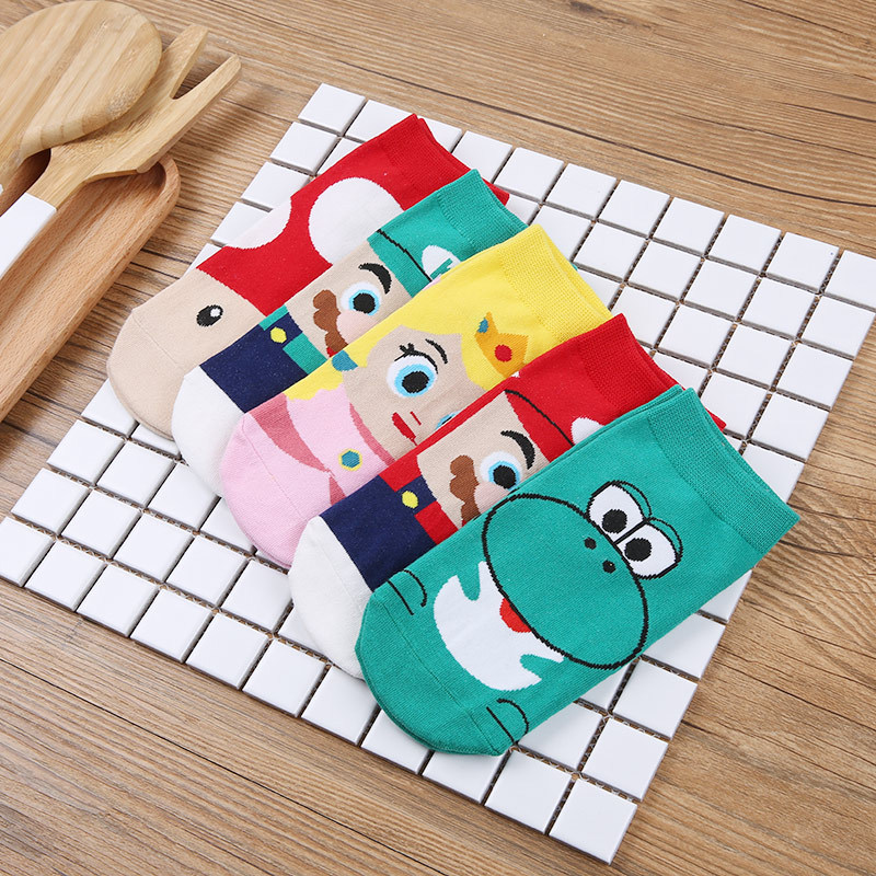 Calcetines de mujer de verano nuevos calcetines de mujer algodón peinado Calcetines de barco de mujer dibujos animados de mujer Mario Bros calcetines fábrica al por mayor