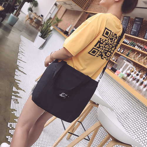 厂家直销单肩斜跨帆布包学生书包手提斜挎女包厂家批发定制购物包