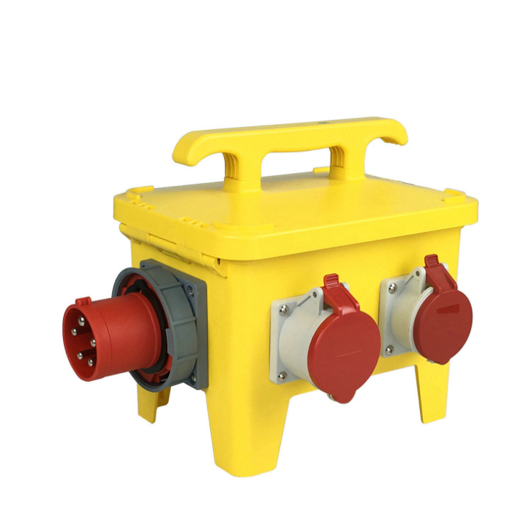 厂家供应手提式移动防水配电插座箱12位24位36位