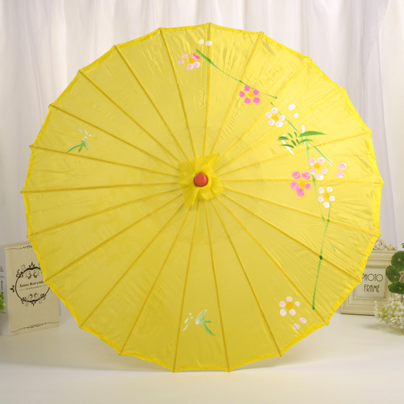 Wedding products, wedding products, wedding products, wedding products, wedding products, creative oil-paper umbrellas, silk cloth wooden handle umbrellas, Chinese-style ceiling decorative umbrellas, retro stage cheongsam performance craft umbrellas detail image 17