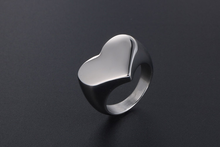 14g Weight Rings Classification 7, 8, 9 Ring Size 1 Piece Quantity Holiday, Daily Occasion Titanium Steel Material Customization Laser Engraving, Heart Shape Pattern All Seasons Season Unisex Gender Polishing Design Simple Style Style Simple Style Heart Shape Titanium Steel Polishing Rings 5