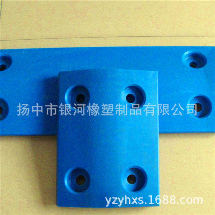 厂家直供耐腐蚀耐酸碱超高分子量聚乙烯护舷板 贴面板防冲板