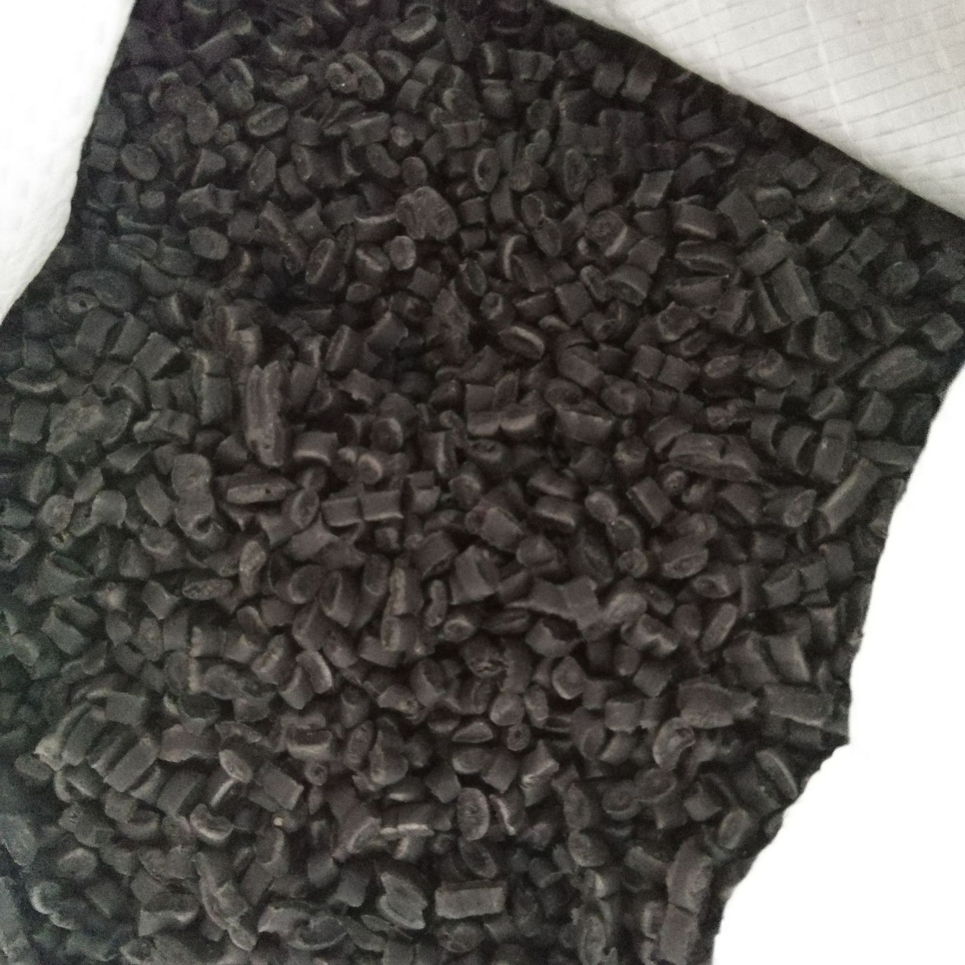 大量生产纸厂料颗粒 PE PP水果筐 包角 角码再生料  塑料颗粒