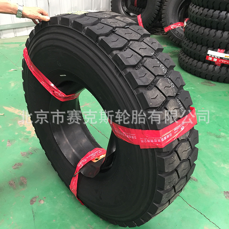 大货车载重矿用汽车轮胎 欧耐特1200R20CB337汽车轮胎质量保证