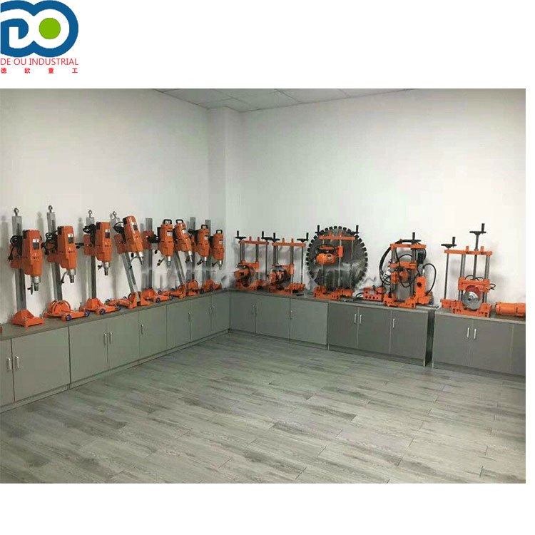 钢筋混凝土墙面切割机 轨道式大面积开墙器 墙面锯切开洞机