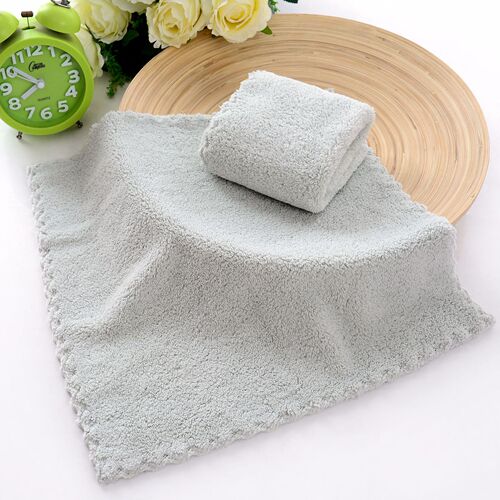 Factory-supplied solid-color, absorbent coral velvet square towels—soft, comfortable makeup-removal and face-wiping cloths available for wholesale.