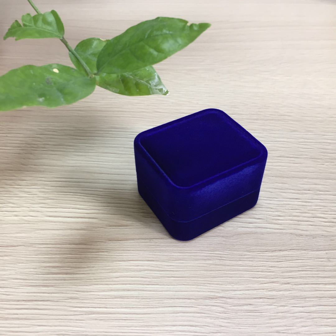 虎门植绒厂低价提供各种材质首饰盒植绒 立体植绒