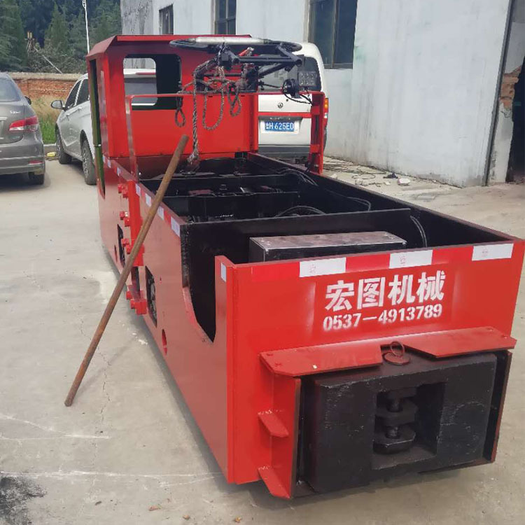 7T架线式电机车  矿用电动牵引车 缓冲性能好 运转灵活