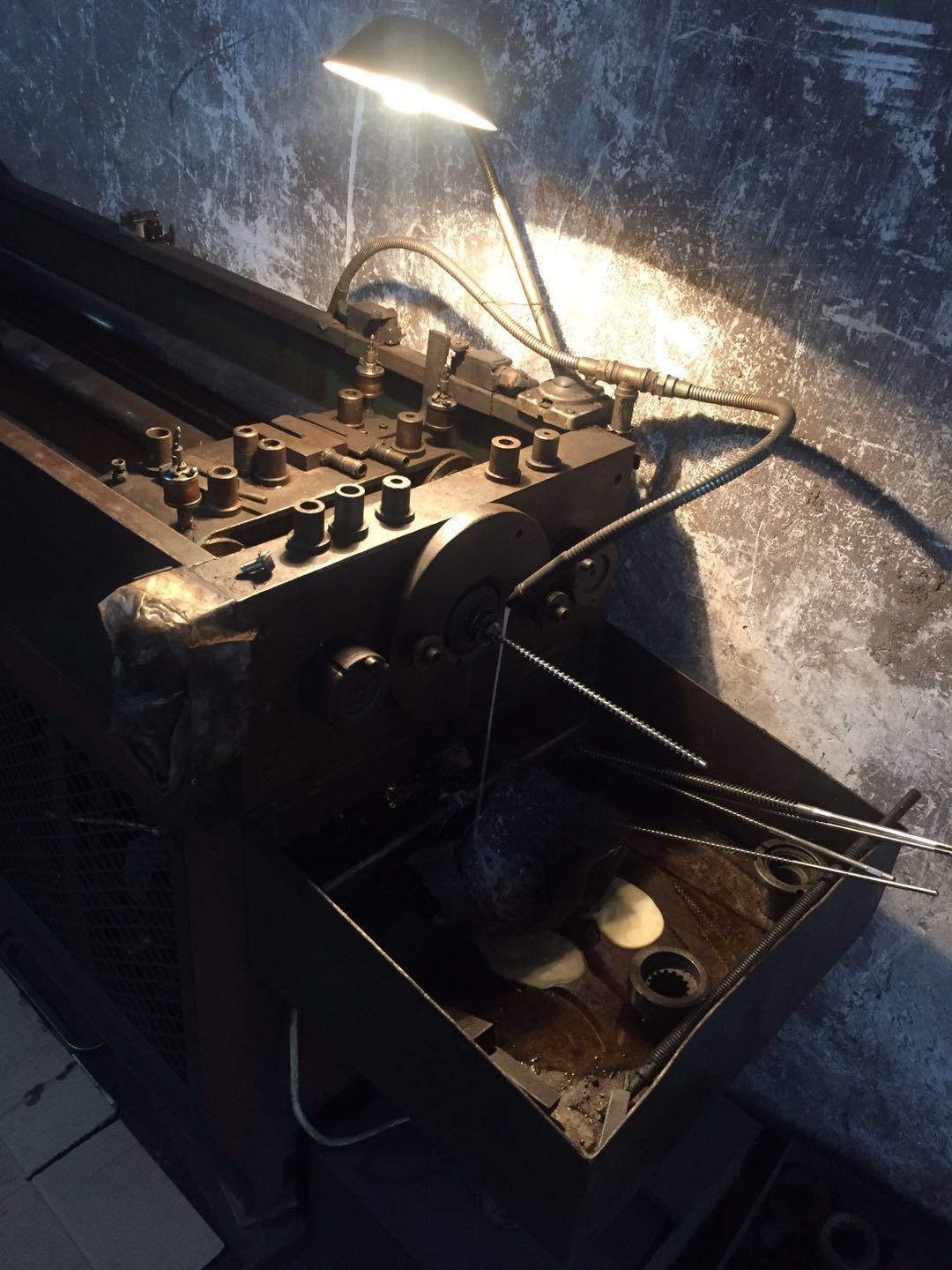 承接拉床对外加工，拉床拉削加工，拉刀渐开线圆孔四方批量拉削