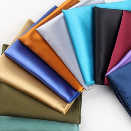 领带;领结/领花;口袋巾