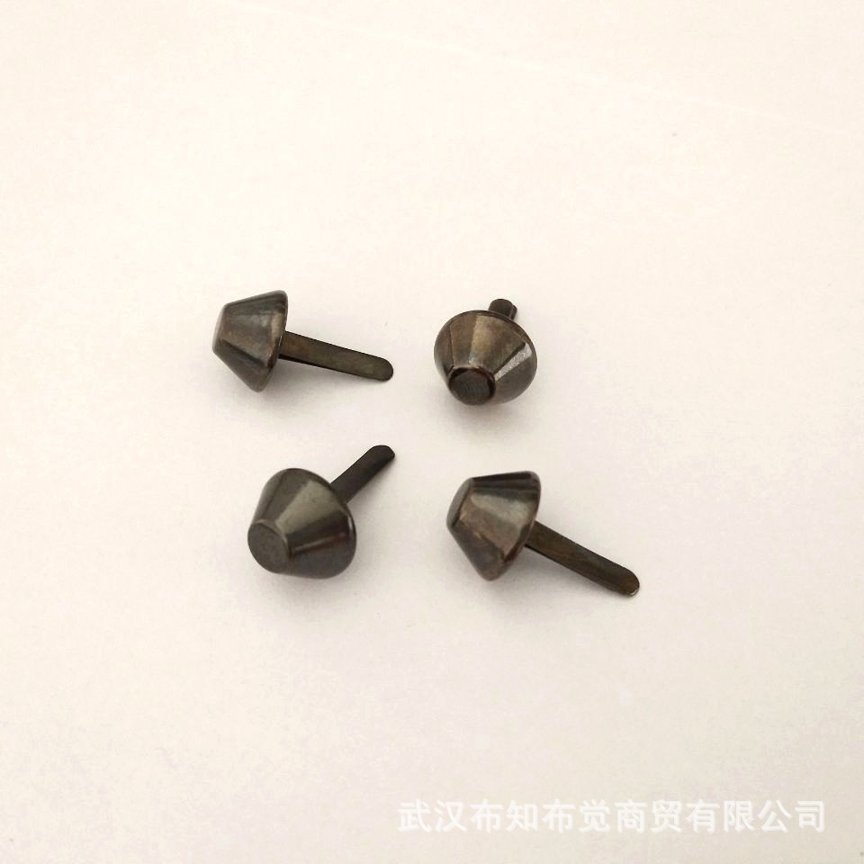 Clavo de dos pies de metal DIY accesorios de hardware de equipaje de cuero multicolor bolso opcional bolso pie clavo