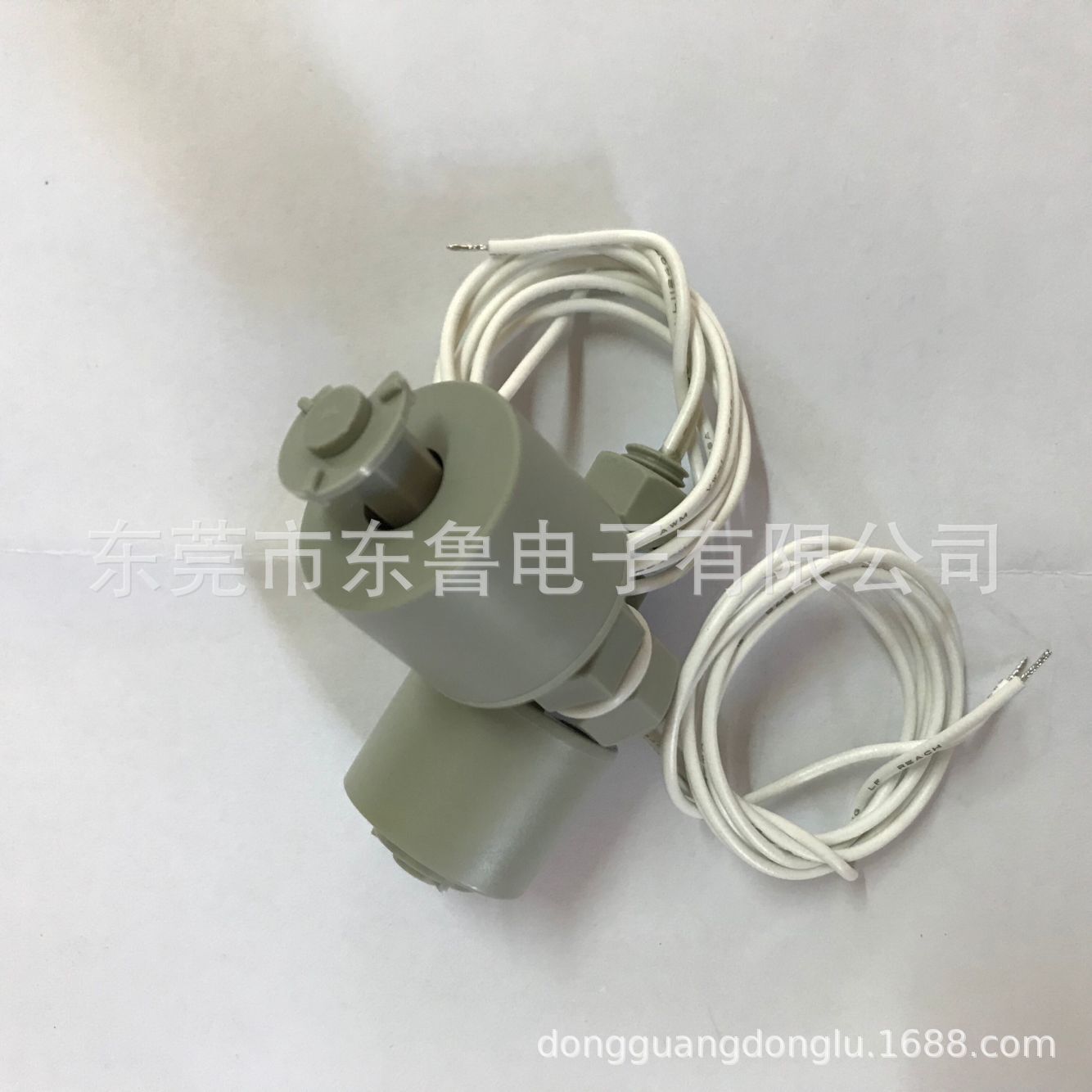 现货供应PVDF浮球开关  1/8牙浮开关
