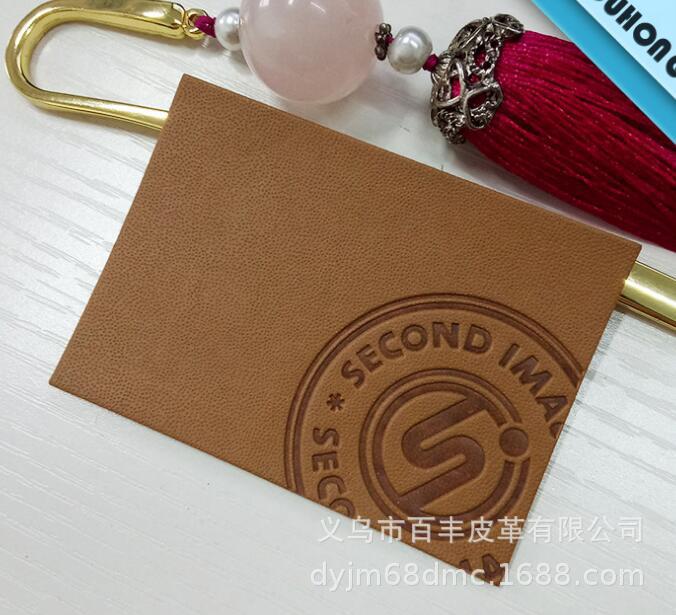 Professional faux leather, heat-pressed color-changing leather, customized leather label design. PU PVC detail image 5