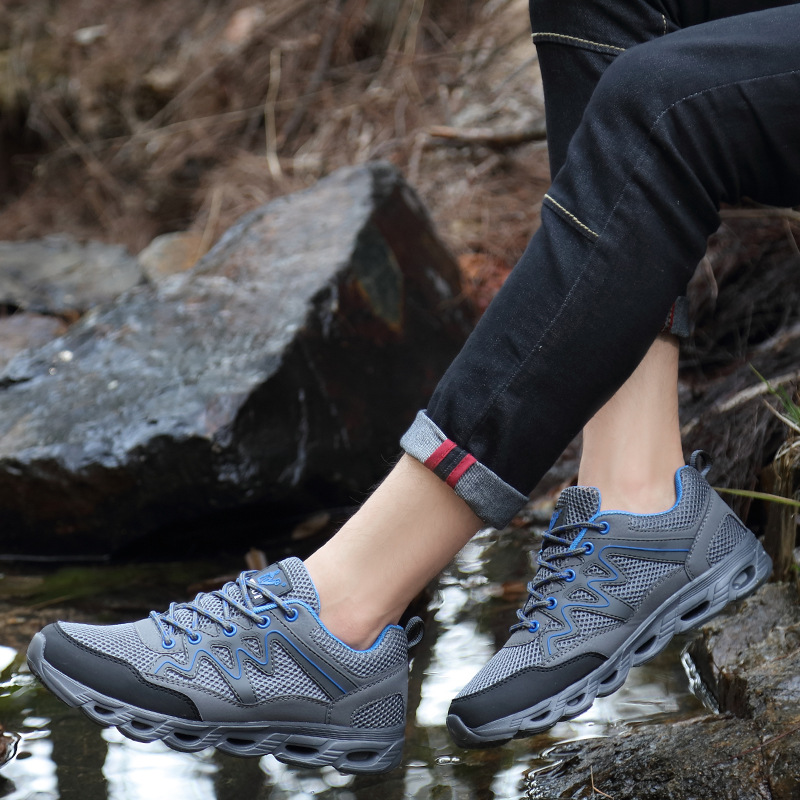 春夏季登山鞋情侣款网面透气户外休闲鞋轻便徒步鞋越野鞋一件代发