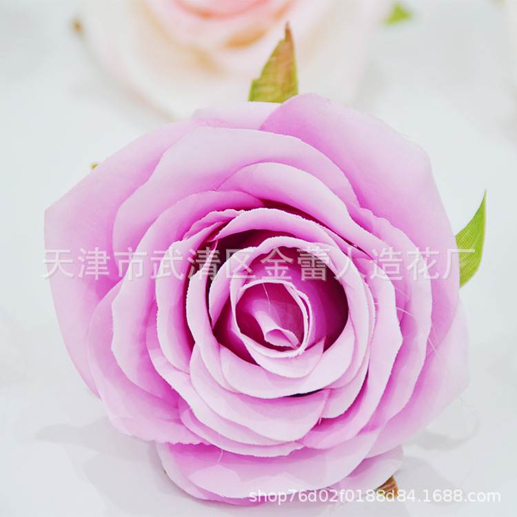 Ruyi Rose