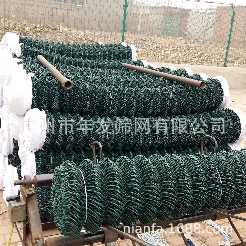 护坡绿化菱形勾花网 镀锌铁丝网 绿色包塑勾花网