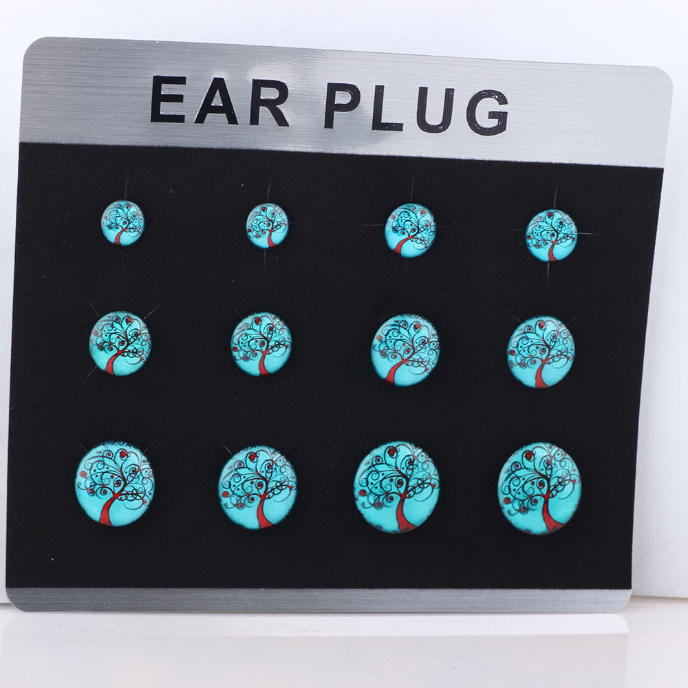 Pointed titanium steel lip stud product view