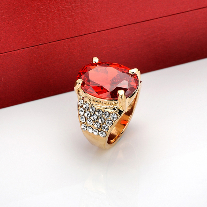 Retro crystal golden oval ruby ring setpicture3