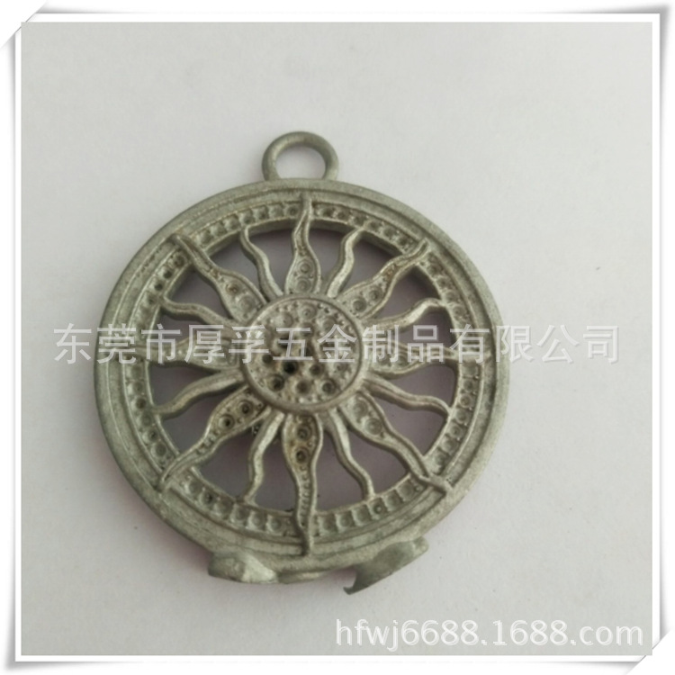 厂家铸造不锈钢饰品毛坯 小件铸件手枪饰品配件 来图来样饰品铸造