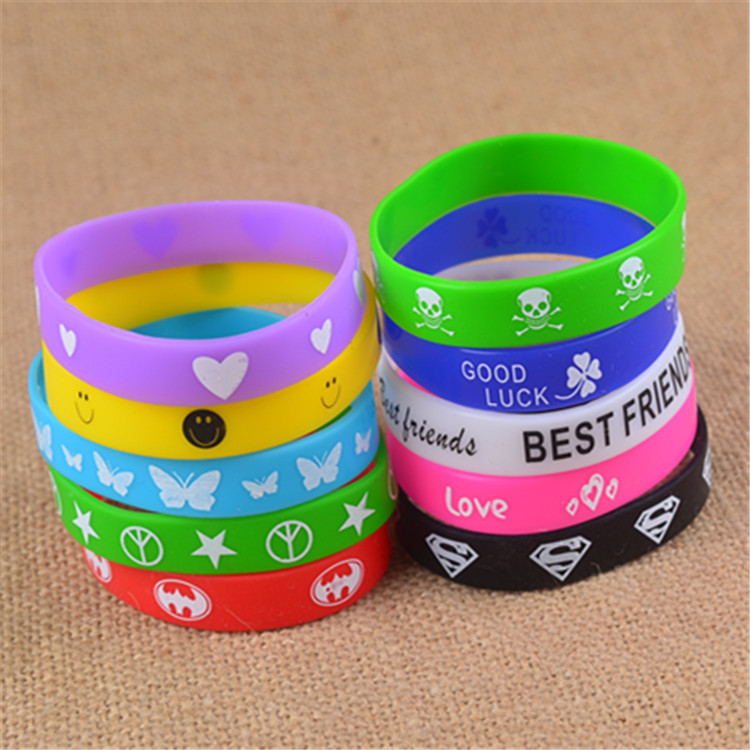 Silicone rubber glossy bracelet for adults