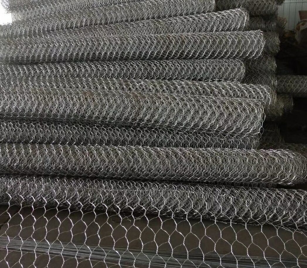 用于包装  防护的网  六角网 浸塑铁丝网 拧花网 保温网