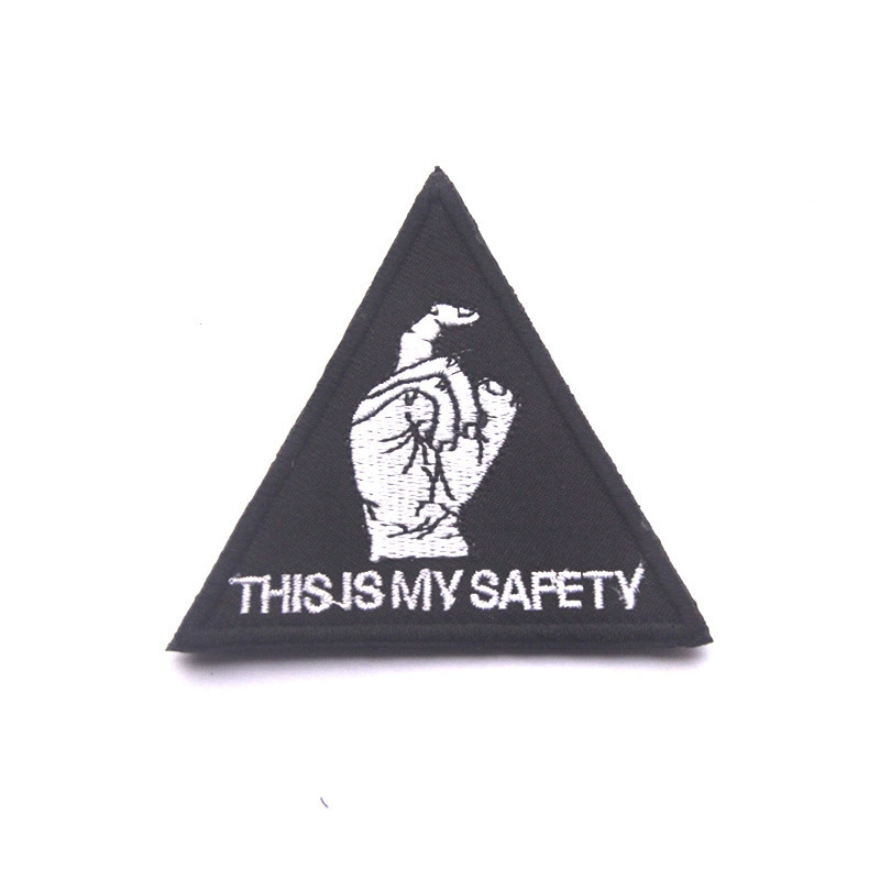 [THIS IS MY SAFETY这是我的安全 黑鹰坠落 三角魔术贴臂章]