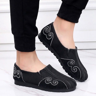 �ϱ�����Ь��^��Ь �Ї��L����һ�_����ʿ���eЬţ�в���Ь