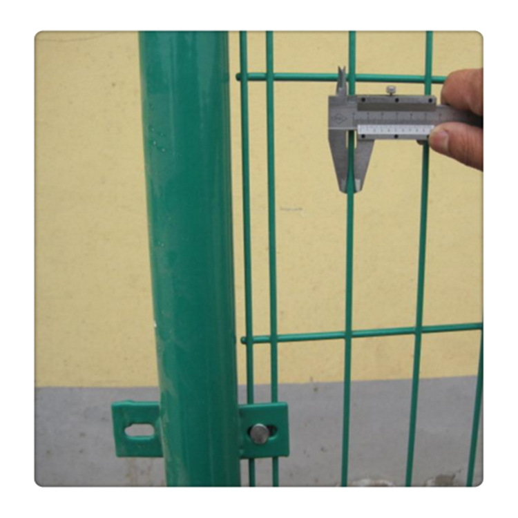 广州工厂现货围蔽 工地围网 扣网 钢网 鱼塘围网 铁路围栏