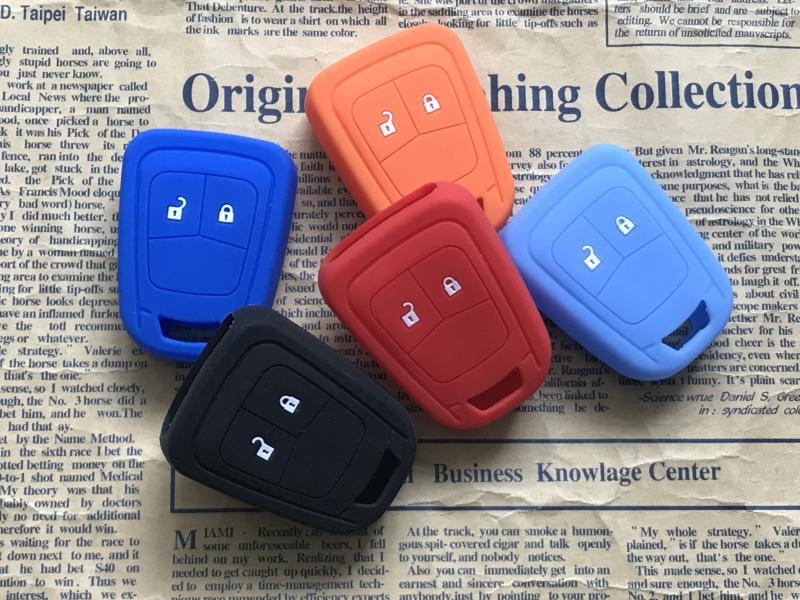 Suitable for Chevrolet Aveo Cruze Silicone Key Case Straight Type Special Car Remote Control Protective Cover Buckle